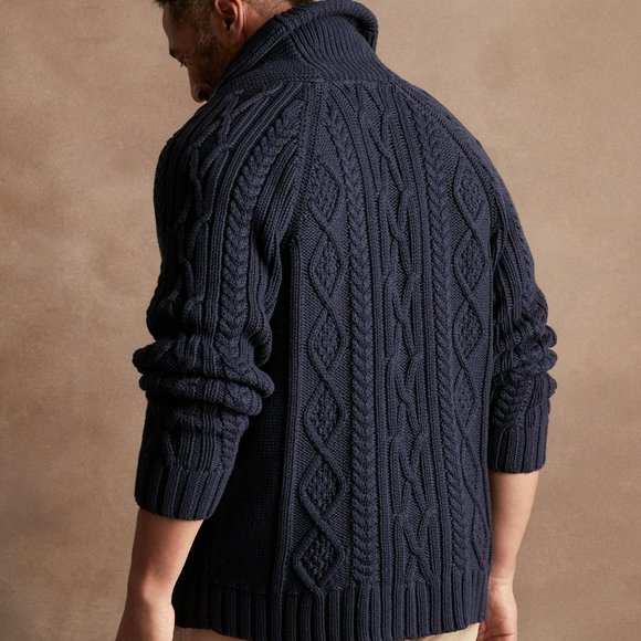 BANANA REPUBLIC SHAWL-COLLAR CHUNKY CABLE KNIT ORGANIC COTTON CARDIGAN - Picture 4 of 11